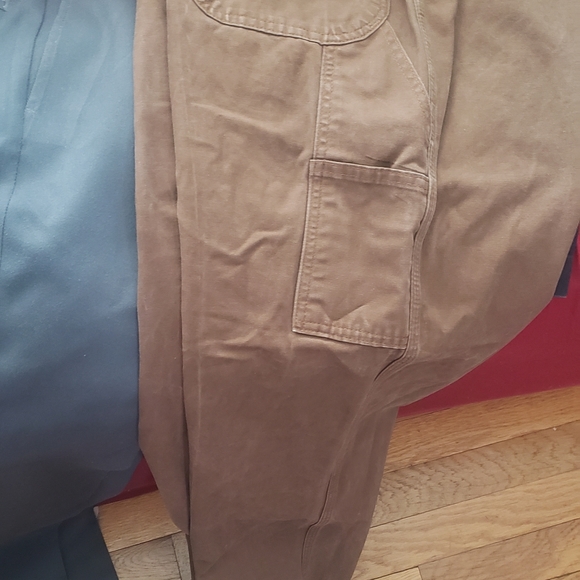 Mens khakis and Chino pants - Picture 7 of 13
